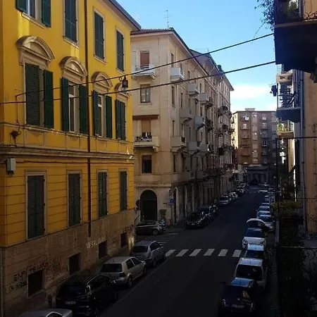 Апартаменты C222 - Stylish Old Town 4 People Air Conditioning - 5' Station To Cinque Terre